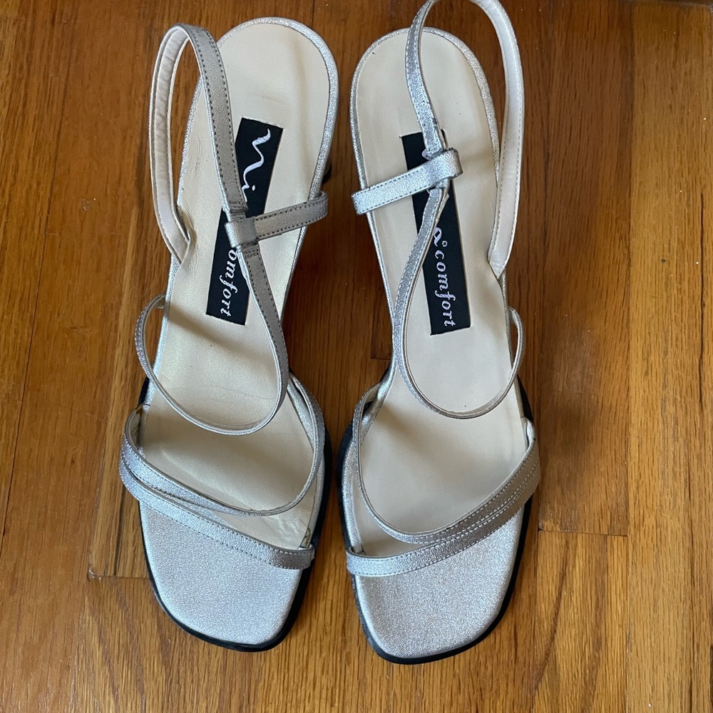 Vintage Silver Mia Heels